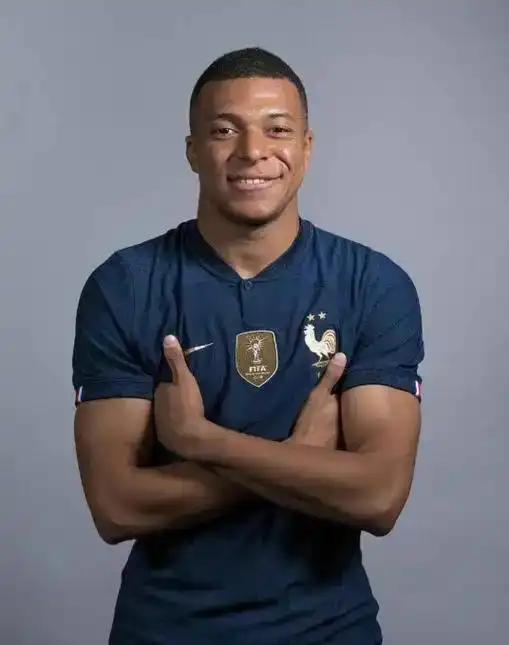 坎德拉建议姆巴佩的位置后撤，楚阿梅尼要用好自己的多面性